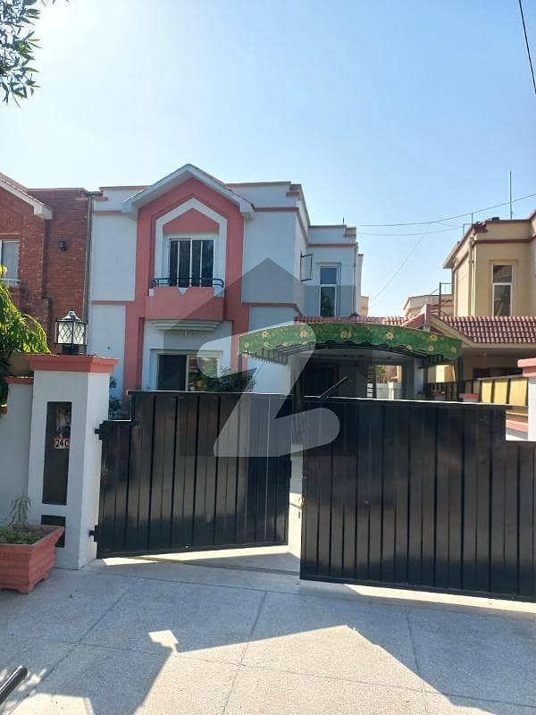 10 Marla Eden House For Sale With Gas Connection In Lake City Sector