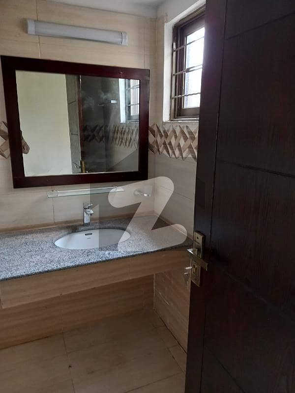 5 Marla Beautifully Designed House For Sale At New Lahore City Lahore