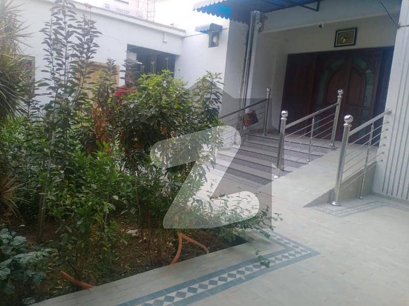 Flat For Sale 3 Bed Ground Floor Extra Land Gulistan E Johar Block 13