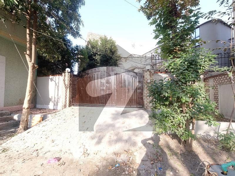 Owner Of Your Prime Location House Today Which Is Centrally