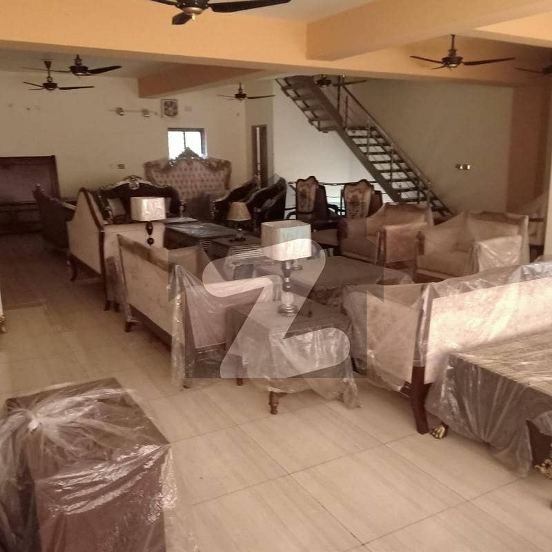 8 Marla Triple Storey Plaza Available For Rent In Faisal Town Lahore