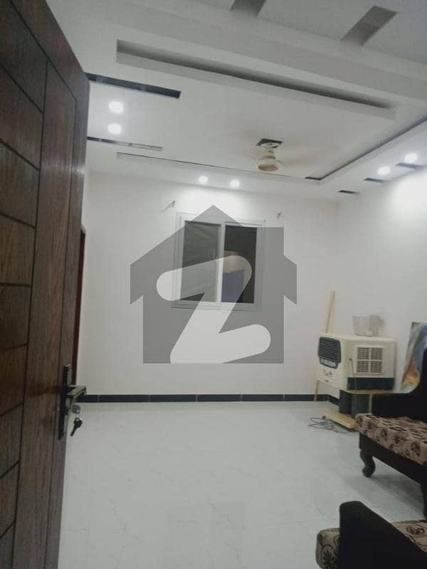 Portion For Rent 2nd Floor 200 Square Yard 3 Bed Launch Kitchen Terrace