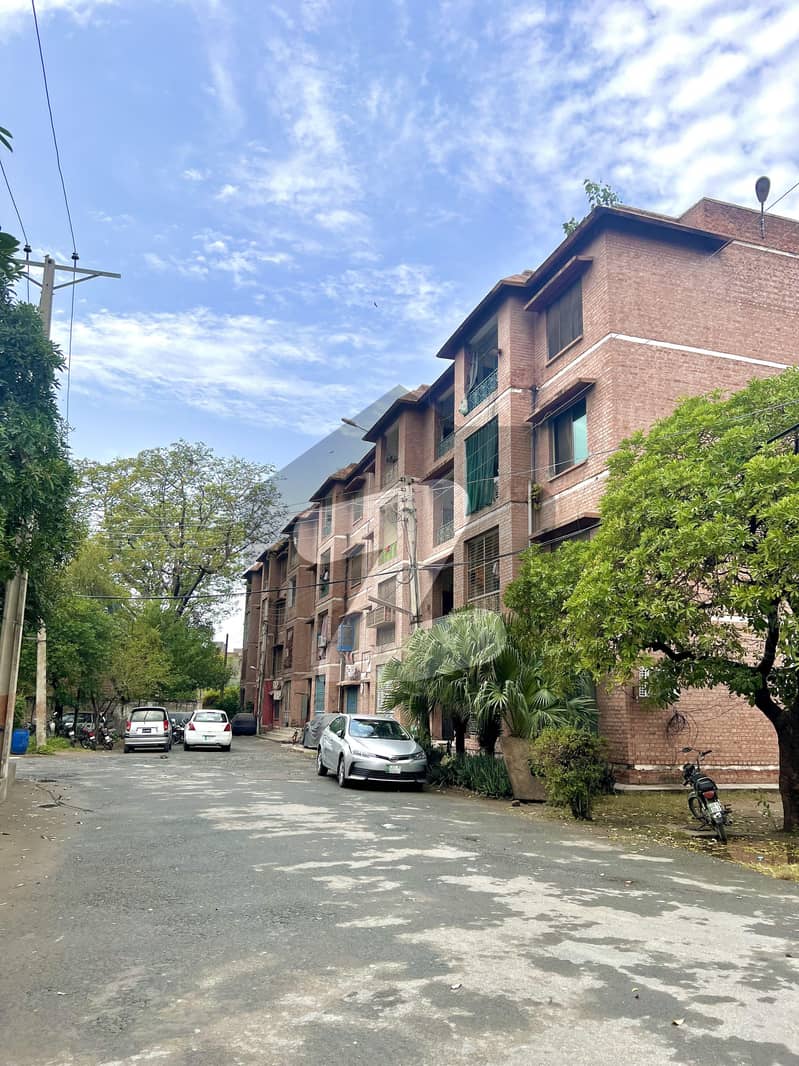 4 Marla Flat For Sale In PHA Society Lahore Near UET Main GT Road