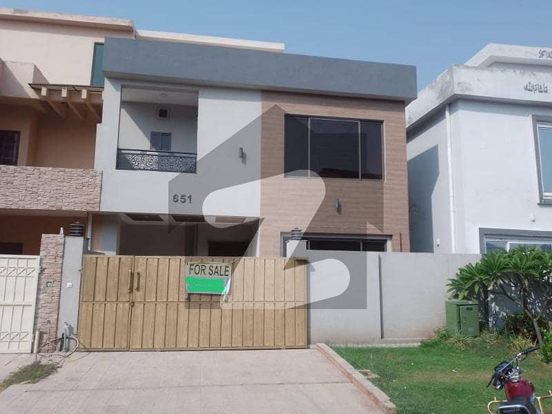 8 Marla Luxury House for Sale in PHA Kuri Road Park Enclave, Islamabad ID47963074