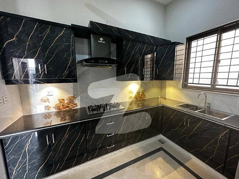 10 MARLA HOUSE FOR SALE IN C3 BLOCK IEP Engineers Town Block C3, IEP