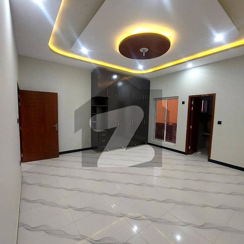 10 Marla Beautiful House For Sale Lake View Lanes, Bani Gala, Islamabad ID47982527