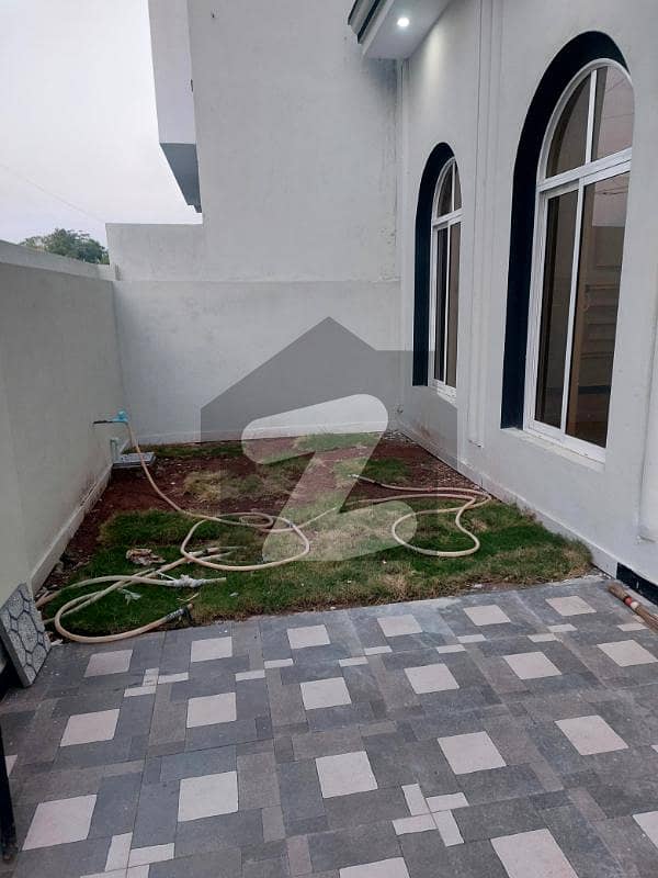 10 marla Beautiful House for Sale Lake View Lanes, Bani Gala, Islamabad ID48002851