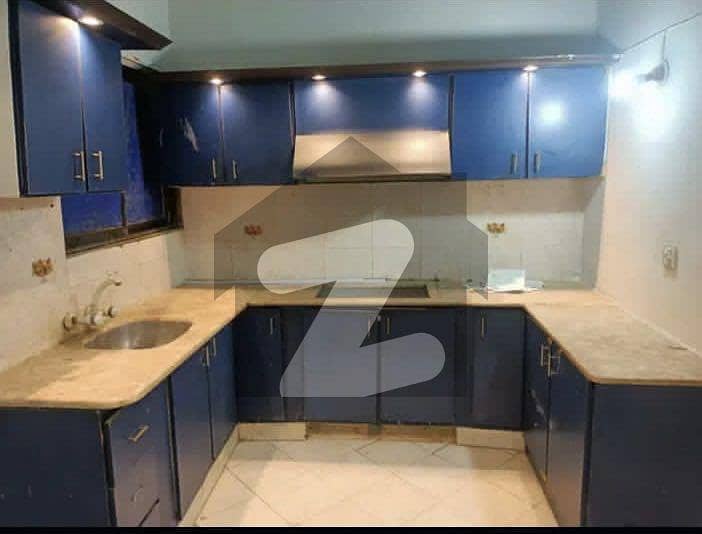 2 bed Lounge 825 sq ft Leased flat for Sale in Omega Heights GulistaneJauhar Block 13