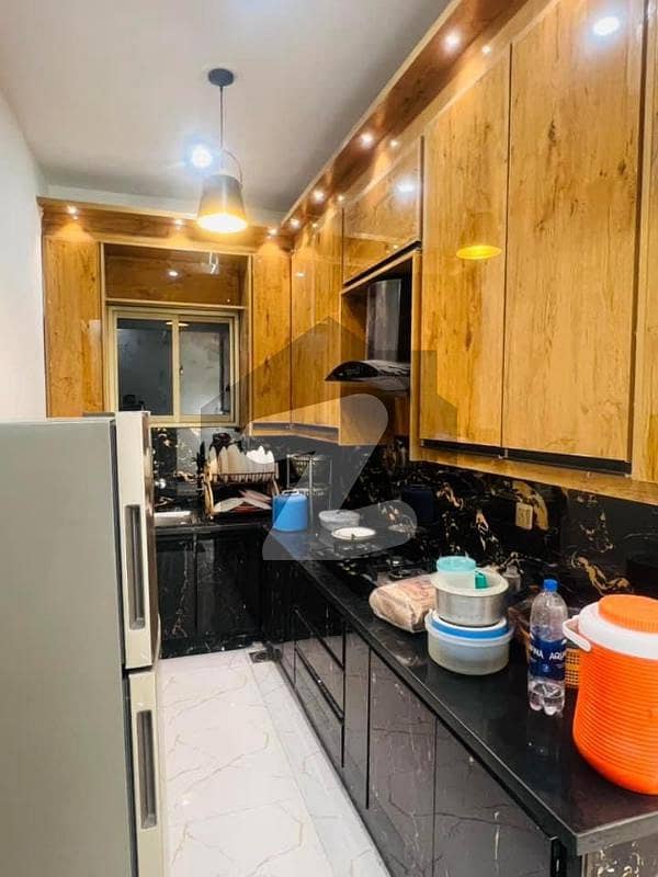 GROUND FLOOR FLAT 3 BED DD AVAILABLE FOR RENT Karachi Administration