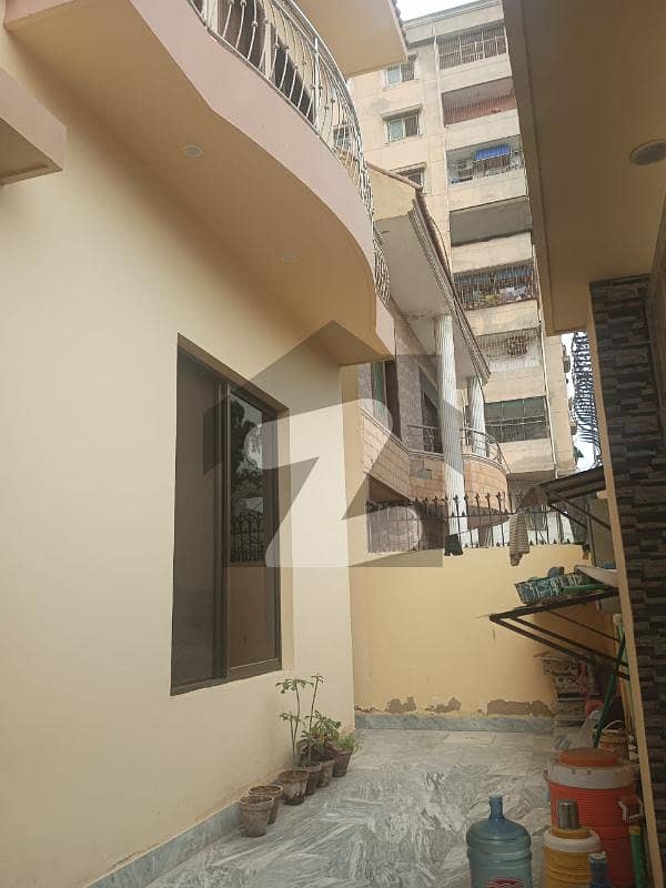400 Sq. Yds. Brand New Duplex Bungalow For Sale At Clifton Block 1