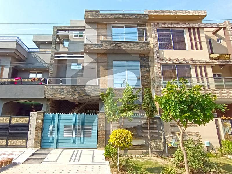 5 Marla Facing Park House For Sale in A Block CPHSL Central Park