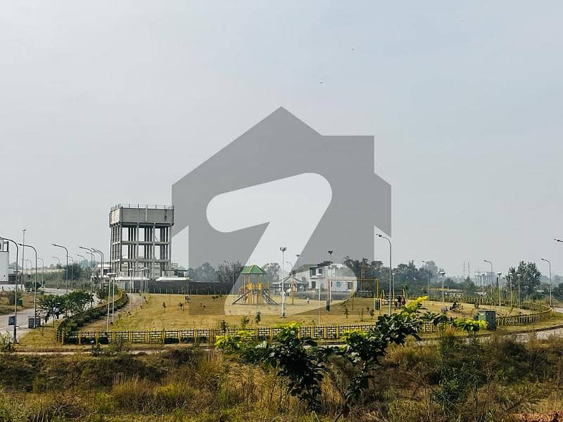 CDA Park Enclave 3 10 Marla 600 Series Heighted Location Solid Land