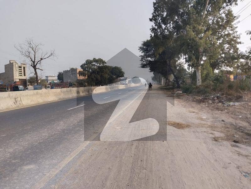 25 Marla Commercial Plot For Sale Near Main Gujrat Bypass, City Gujrat