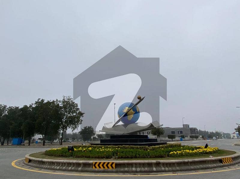 BRAND NEW FLAT FOR RENT GOOD LOCTION BLOCK D BAHRIA ORCHARD Bahria