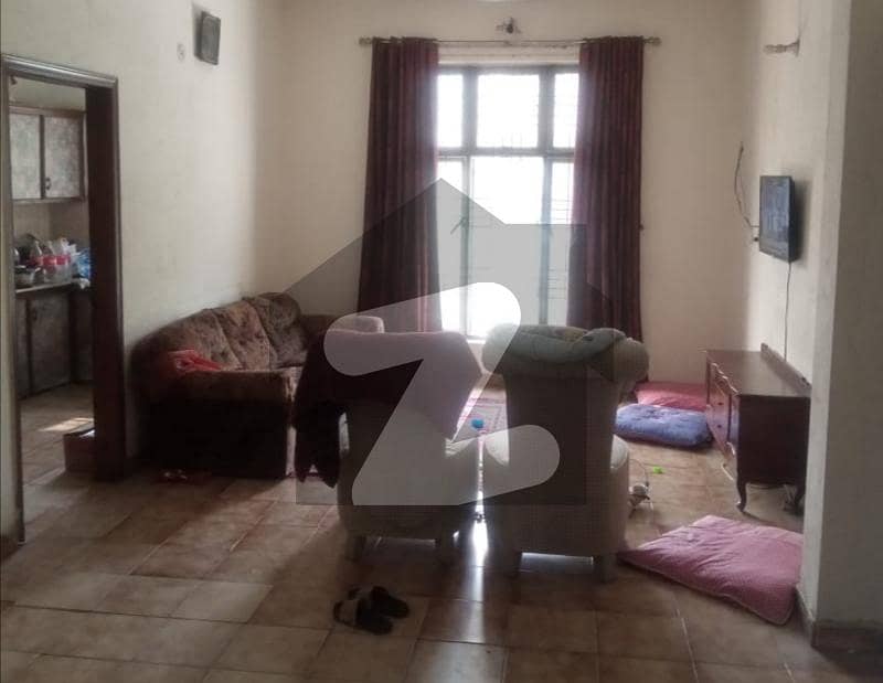 10 Marla Upper Portion For rent In Faisal Town Block C Lahore In Only