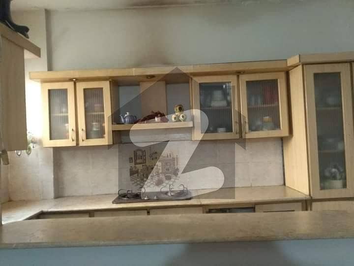 Flat for sale in gulistanejauhar block 14 near Red apple Gulistane