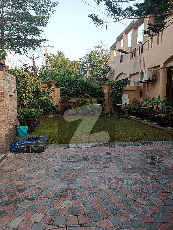 12 Marla House For Sale In Eden Avenue Air Port Road Lahore Eden Avenue