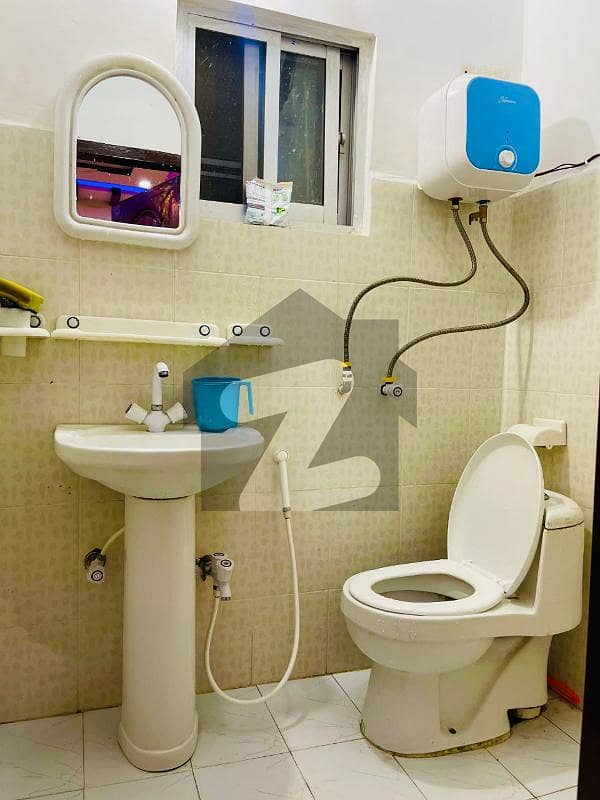 Fully Furnished Studio Flat Available For Rent In Block H3 Johar Town