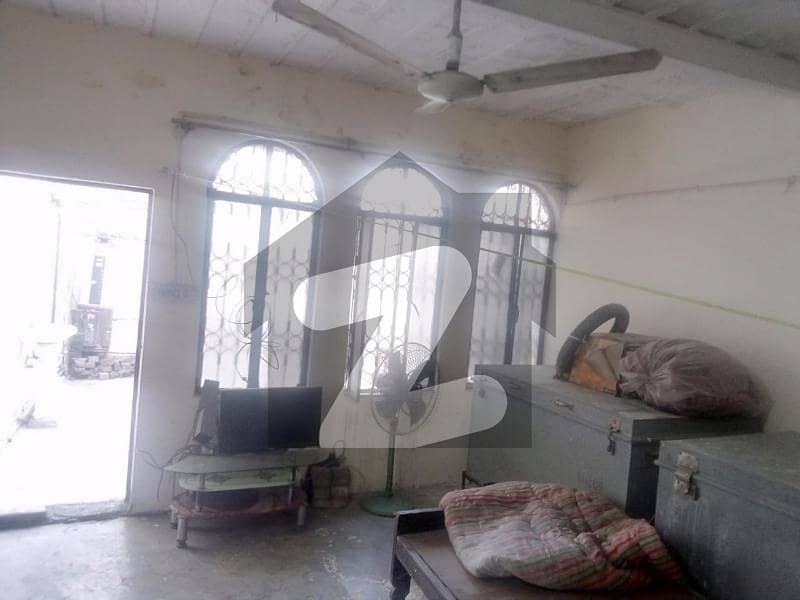 House For Sale In Beautiful Dharampura Dharampura, Lahore ID48249610