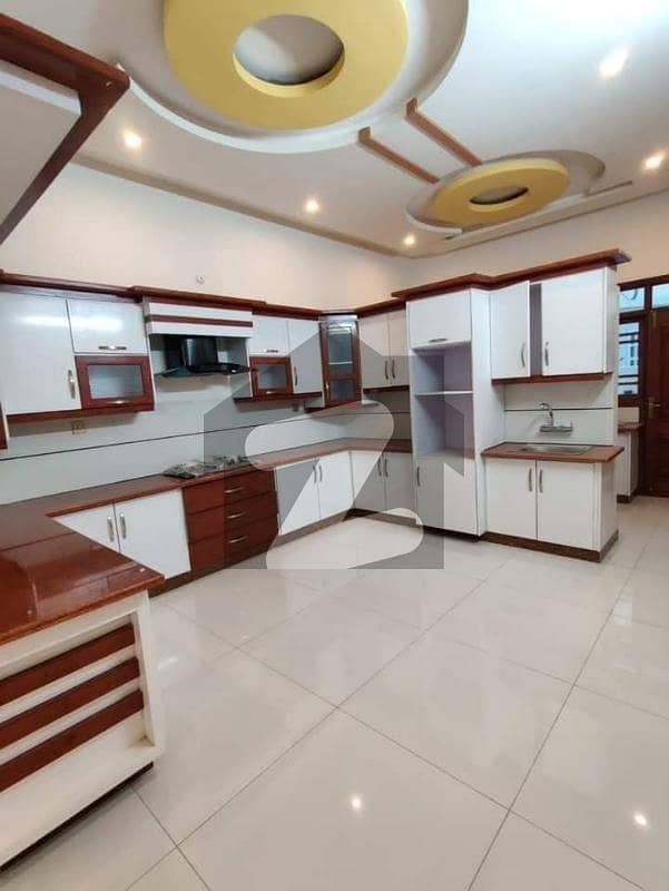 House For Sale 200 Sq Yd G+1 Floor GulshaneKaneez Fatima, Scheme 33