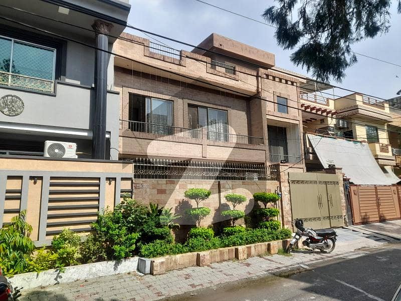 10 Marla House For sale In GulshaneRavi GulshaneRavi, Lahore