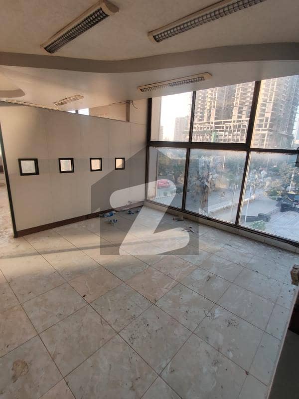 Office For Sale At Prime Location Of Clifton Block8, Glass Tower
