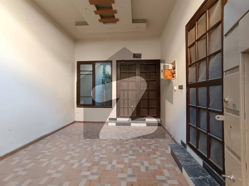 3 Bed DD available for rent. GulshaneKaneez Fatima Block 2, Gulshan