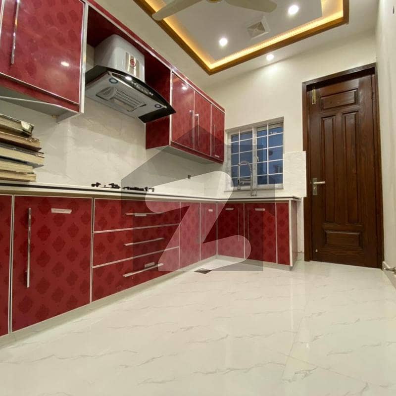 3 YEARS INSTALLMENTS PLAN AND CASH BASED HOUSE FOR SALE PARK VIEW