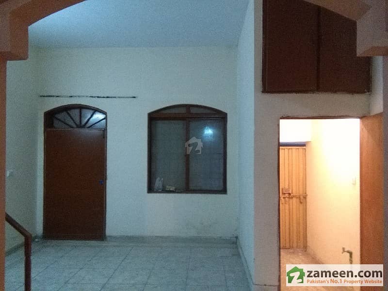 House Is Available For Rent In Mughalpura Gunj Bazar Mughalpura, Lahore