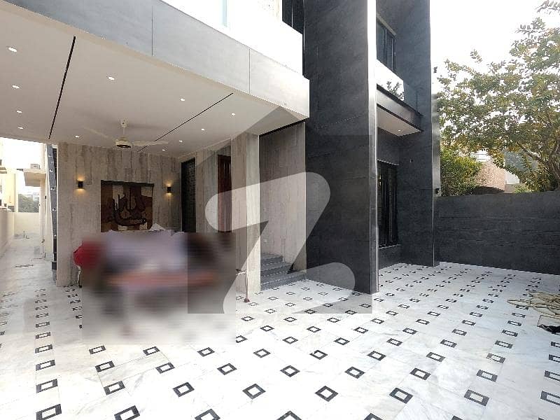 Prime Location House For Sale In Rs. 71500000 PCSIR Housing Scheme