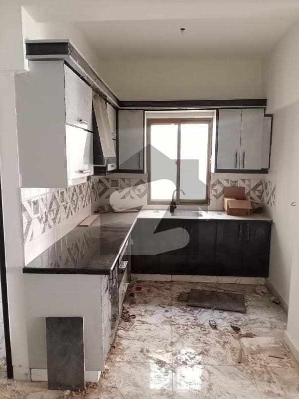 FOR RENT 4TH FLOOR WITH ROOF TERRACE WITHOUT LIFT BRAND NEW FLAT IN