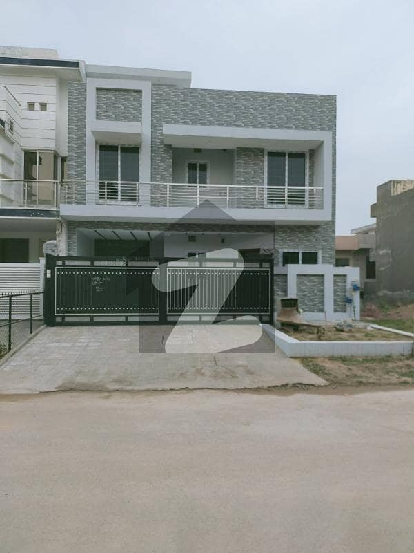 Beautiful Luxury Modern 30 X 60 Full House For Rent In G13 Islamabad G