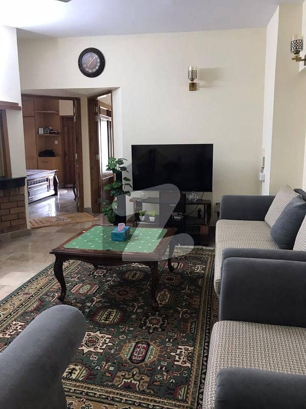 Al Mustafa tower f10 full renovated apartment available for sale