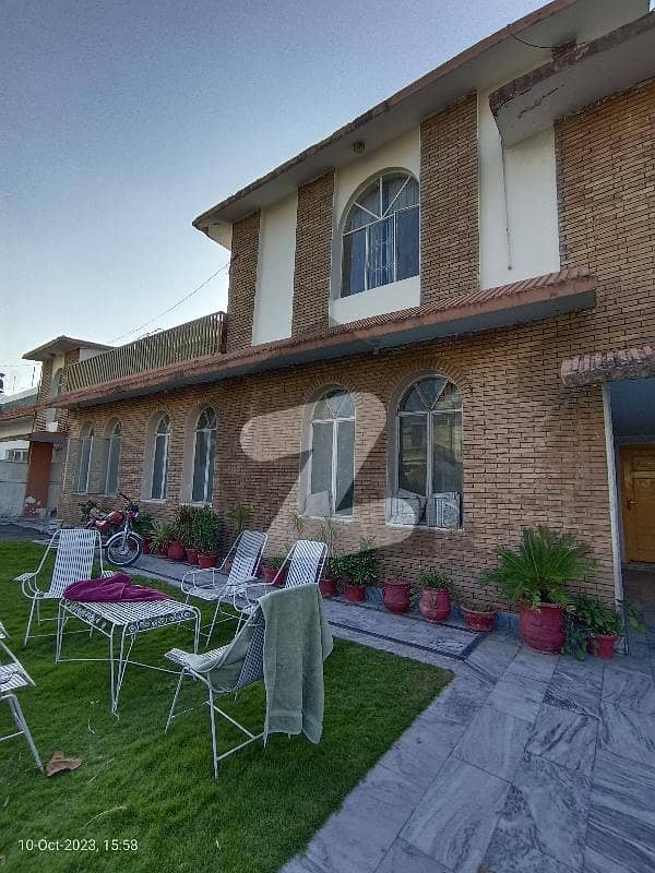 BEAUTIFUL ONE KANAL HOUSE FOR SALE IN CHAKLALA SCHEME 3 Chaklala Scheme