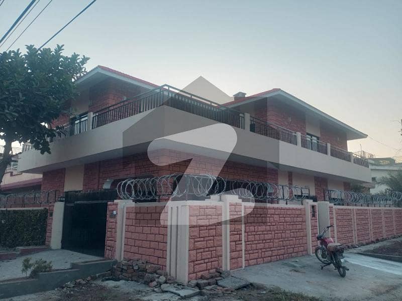 300 Square Yards House For Sale In Chaklala Scheme 3 Rawalpindi