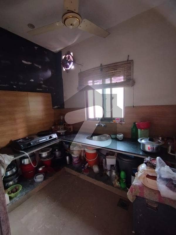 4 Marla Corner Triple Story Used Beautiful Modern House For Sale Near