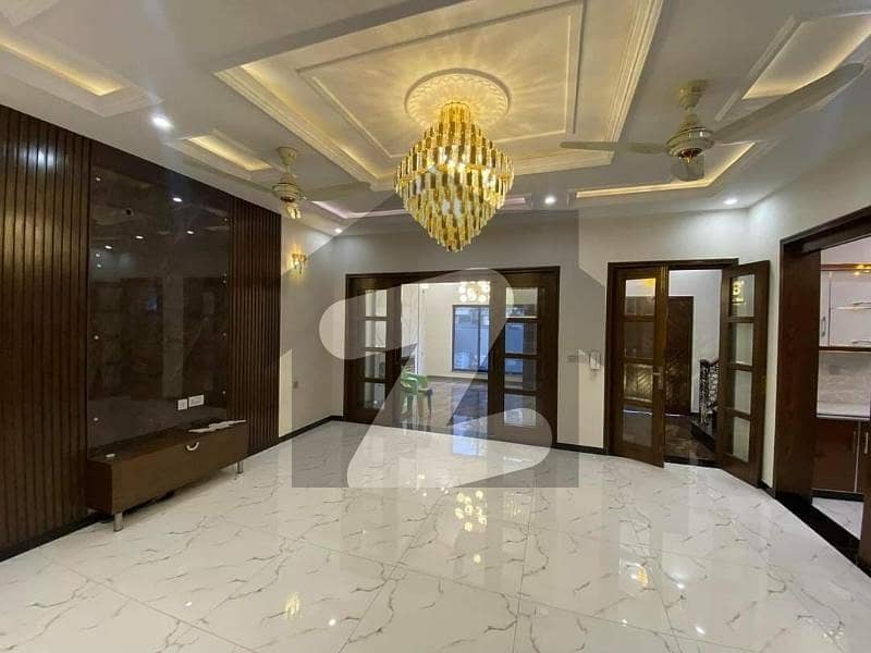 10 Marla House For Sale In Nasheman E Iqbal Cooperative Housing Society