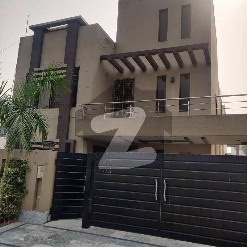 10 Marla Used House For Sale In Tulip Block Bahria Town Tulip Block