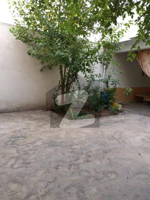 Prime Location 10 Marla House On Ring Road Is Available For sale Ring