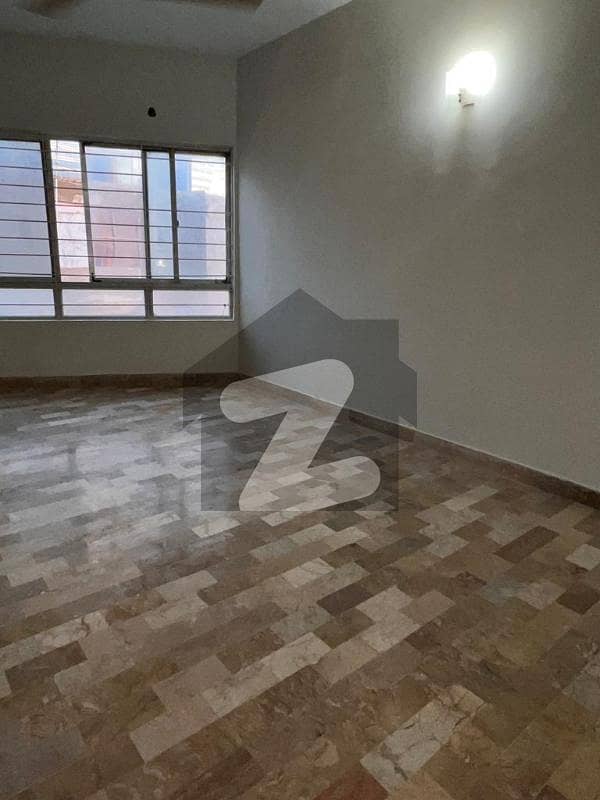 2 Bedroom Apartment for Sale in Clifton Block 4 Clifton Block 4