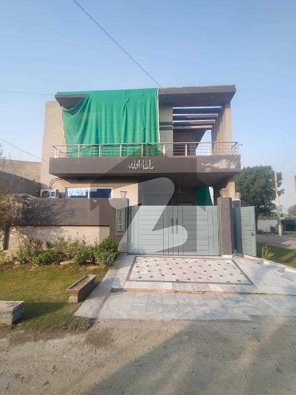 10 Marla Corner House Available for Sale IEP Engineers Town Sector A