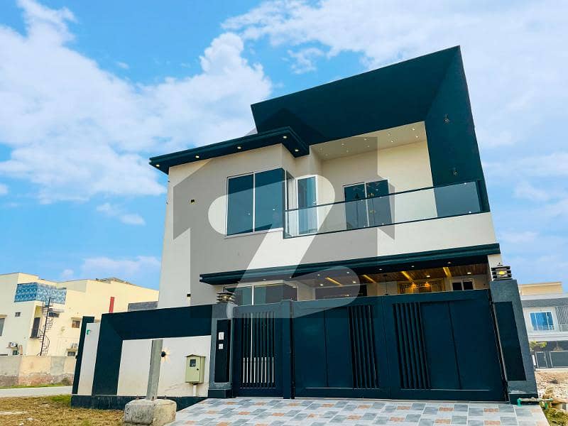 10 Marla Brand New Ultra Luxury Designer House For Sale Royal Orchard