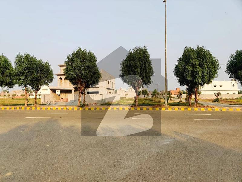 10 Marla plot Block B For Sale Grand Avenues Housing Scheme Grand