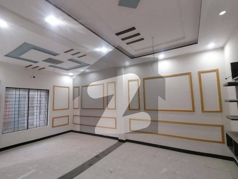 Book A Prime Location 5 Marla House In Kahna Kahna, Lahore ID48903926