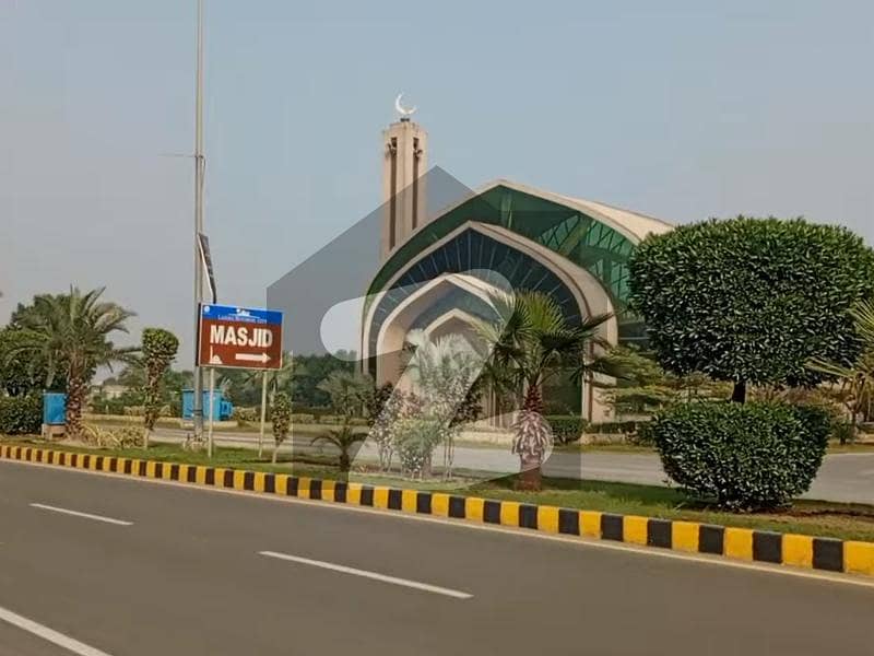 100Feet Road 2Kanal Plot For Sale In P Block Of Lahore Motorway City