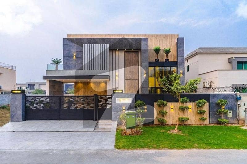 SUPERB LOCATION 10 MARLA BRAND NEW HOUSE AVAILABLE FOR SALE IN UET