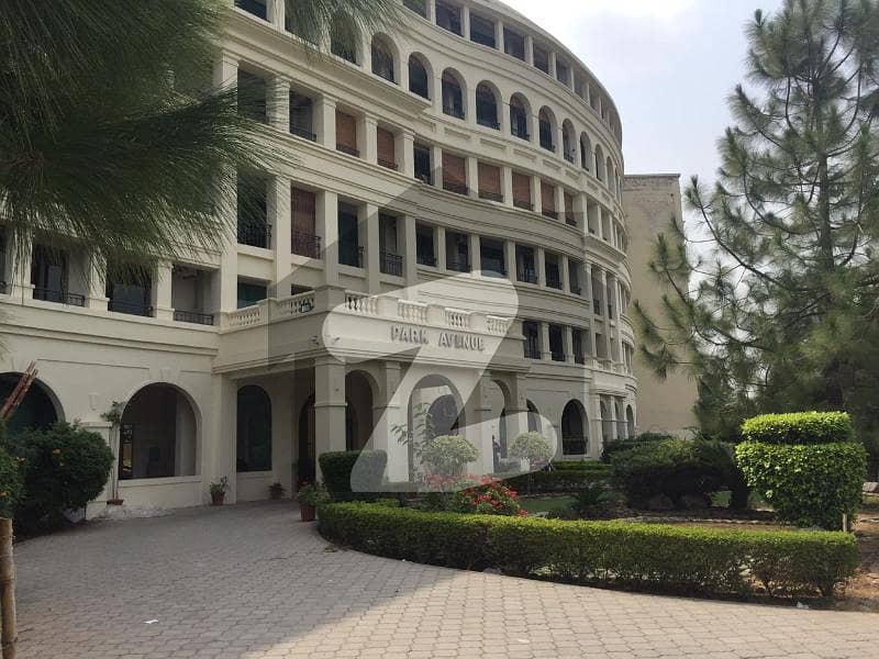 Stunning 3 Bed Apartment For Sale In Park Avenue F11 Islamabad Park