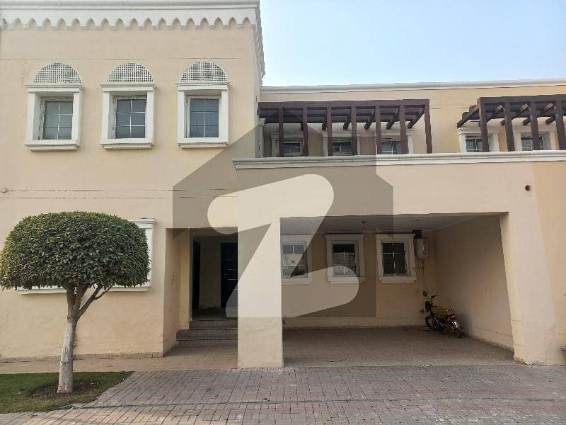 1 Kanal Villa Available For Rent in bahria orchard Phase 1 Central