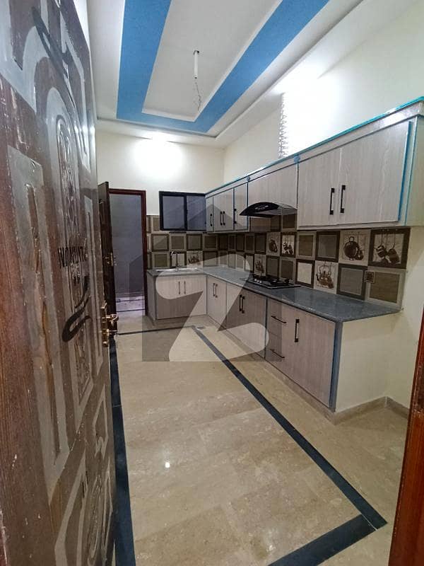 5 MARLA HOUSE FOR SALE IN EDEN BOULEVARD COLLEGE ROAD LAHORE Eden