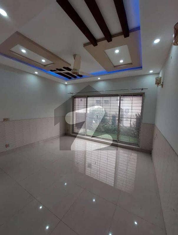 Beautiful Ground Portion 3 Bed3 Bath For Rent Ali Park Ali Park, Cantt